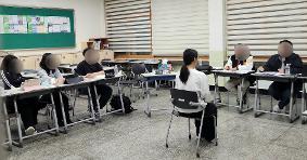 3학년 모의 면접 컨설팅 실시